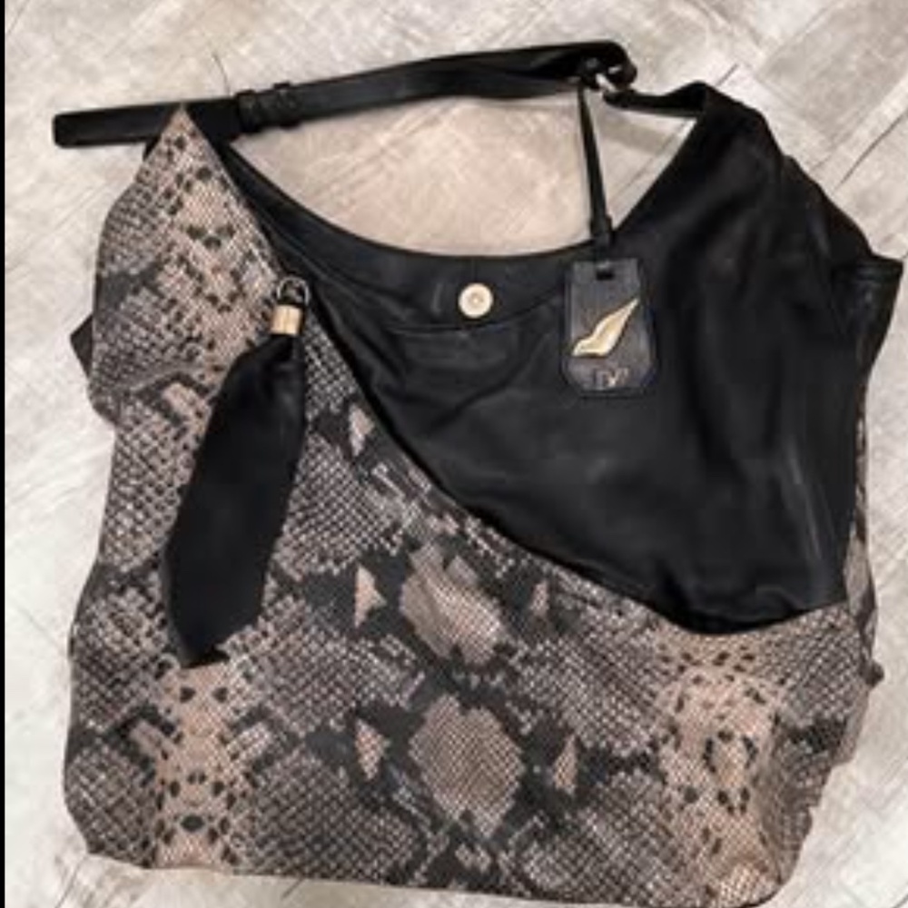Designer Handbag - Diane Von Furstenburg - Original - All Leather W Snakeskin
